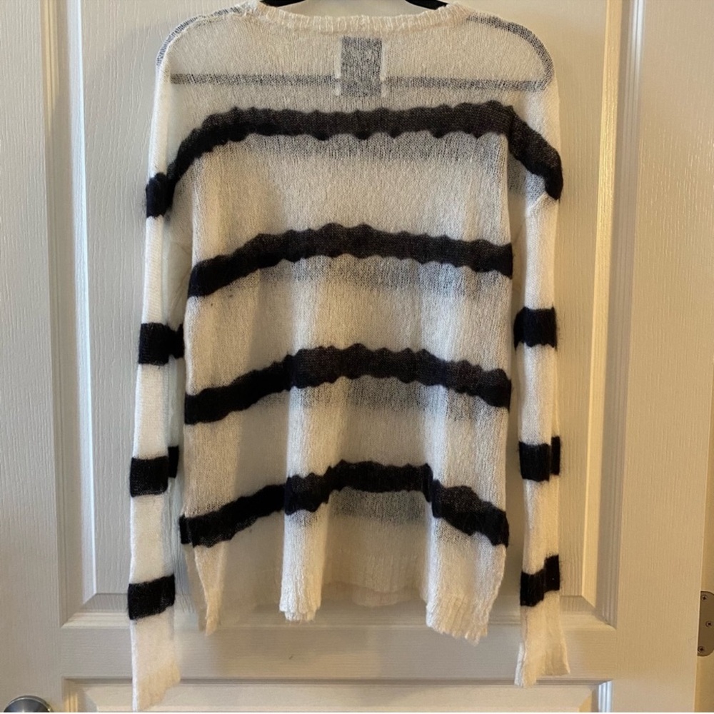 BANJO & MATILDA Australia Mohair-Blend Black & White Striped Sweater - M - Picture 2 of 13